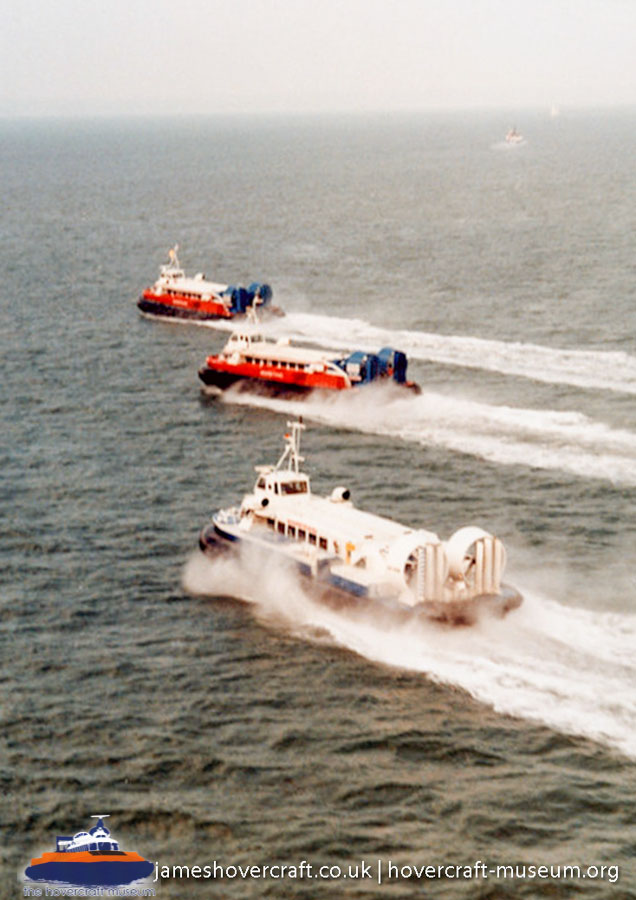 AP1-88 hovercraft promotional day by BHC -  (credit: The <a href='http://www.hovercraft-museum.org/' target='_blank'>Hovercraft Museum Trust</a>).